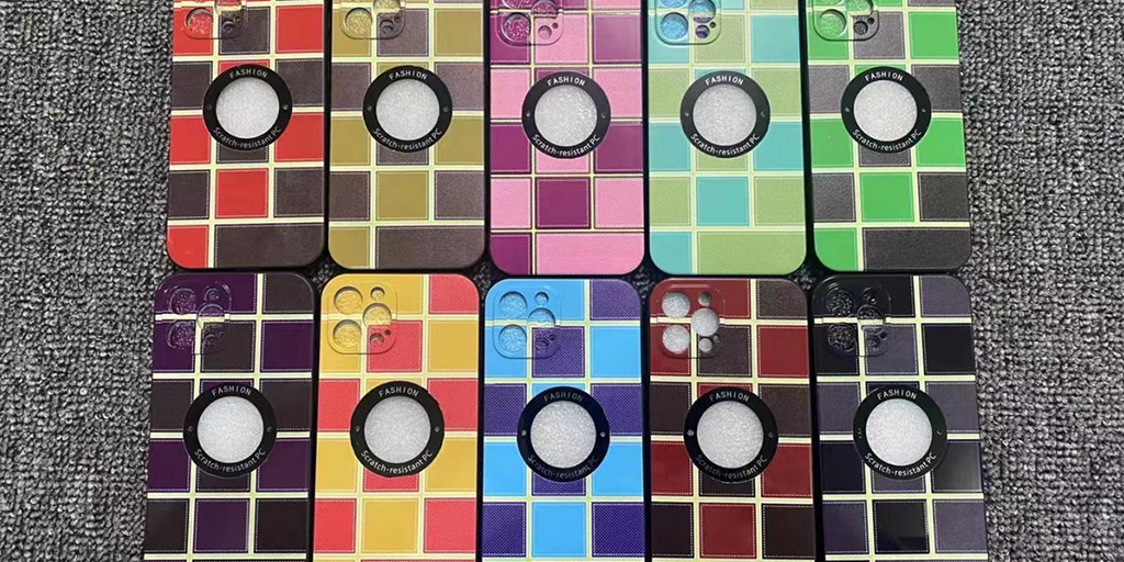 Предности и недостаци футроле за мобилни телефон од разних материјала